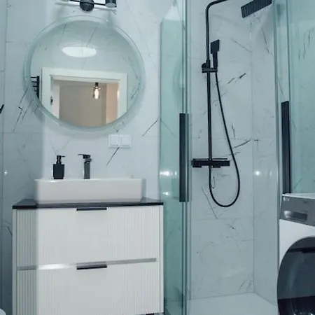 Easy Rent- Wronska 3d, Free Parking, 24h Check-in Люблін