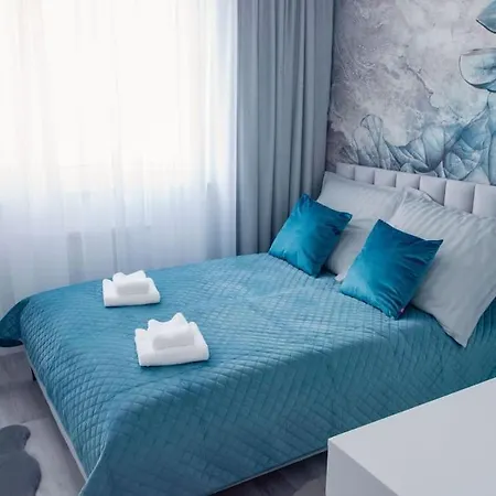 Easy Rent- Wronska 3d, Free Parking, 24h Check-in *