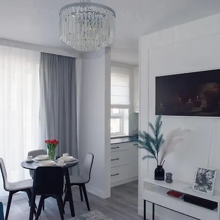 Easy Rent- Wronska 3d, Free Parking, 24h Check-in Appartement