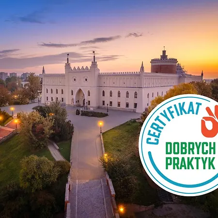 Easy Rent- Wronska 3d, Free Parking, 24h Check-in Apartment
