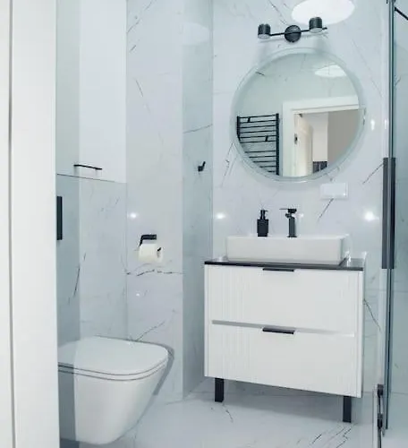 דירה Easy Rent- Wronska 3d, Free Parking, 24h Check-in *